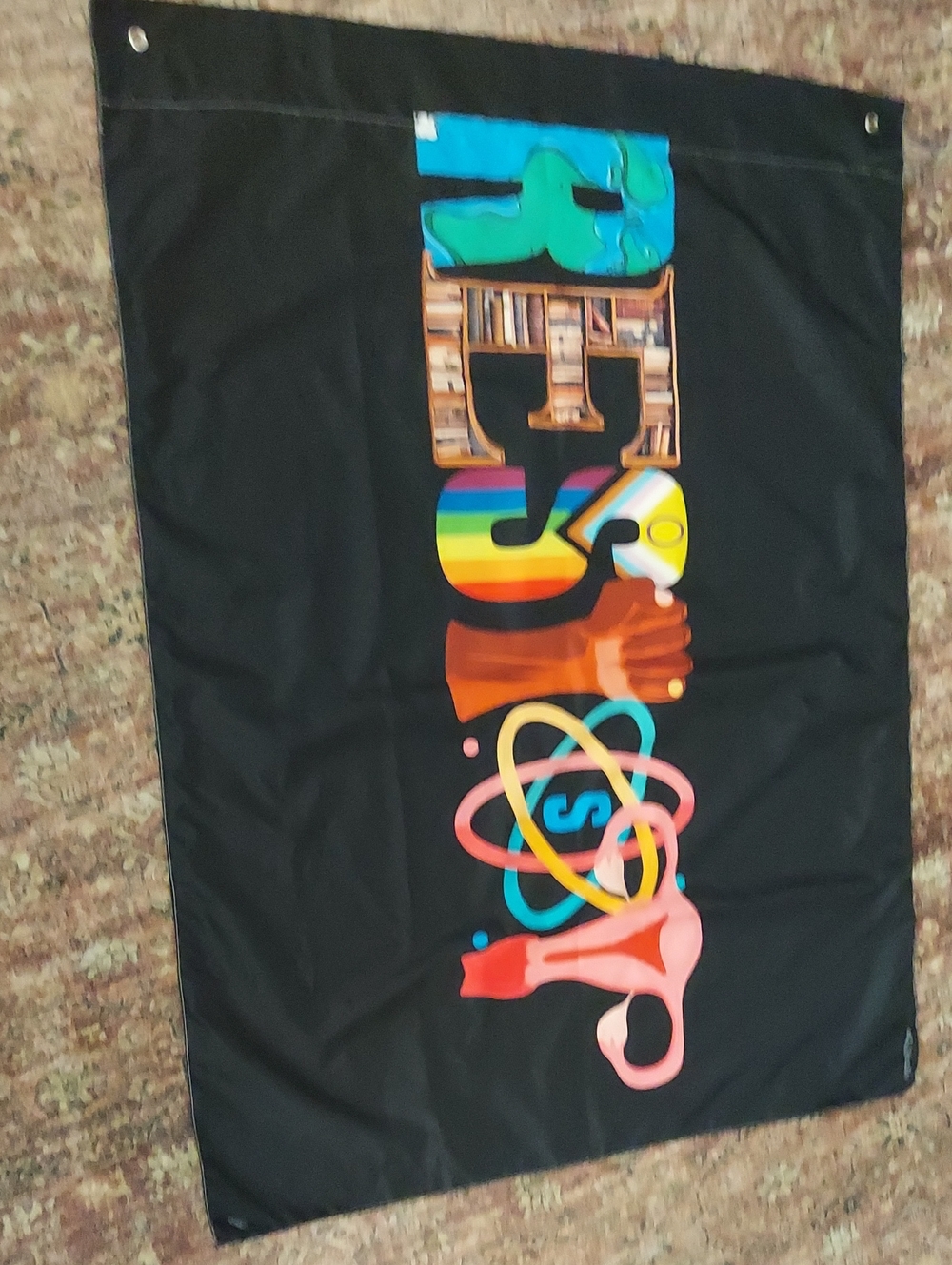 Flag - Picture 1 of 2